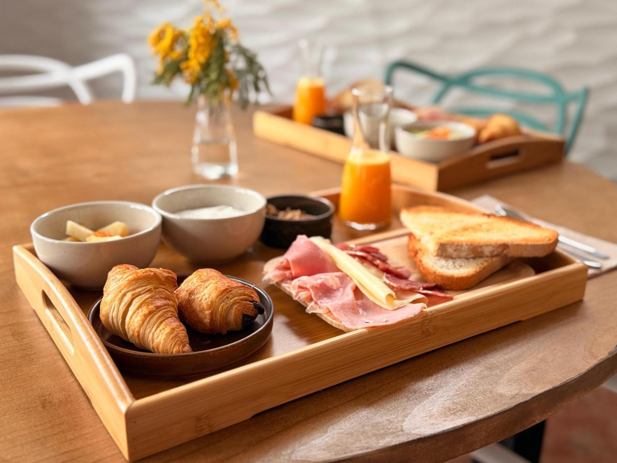 La Fonda Bed & Breakfast Cadaques Ngoại thất bức ảnh