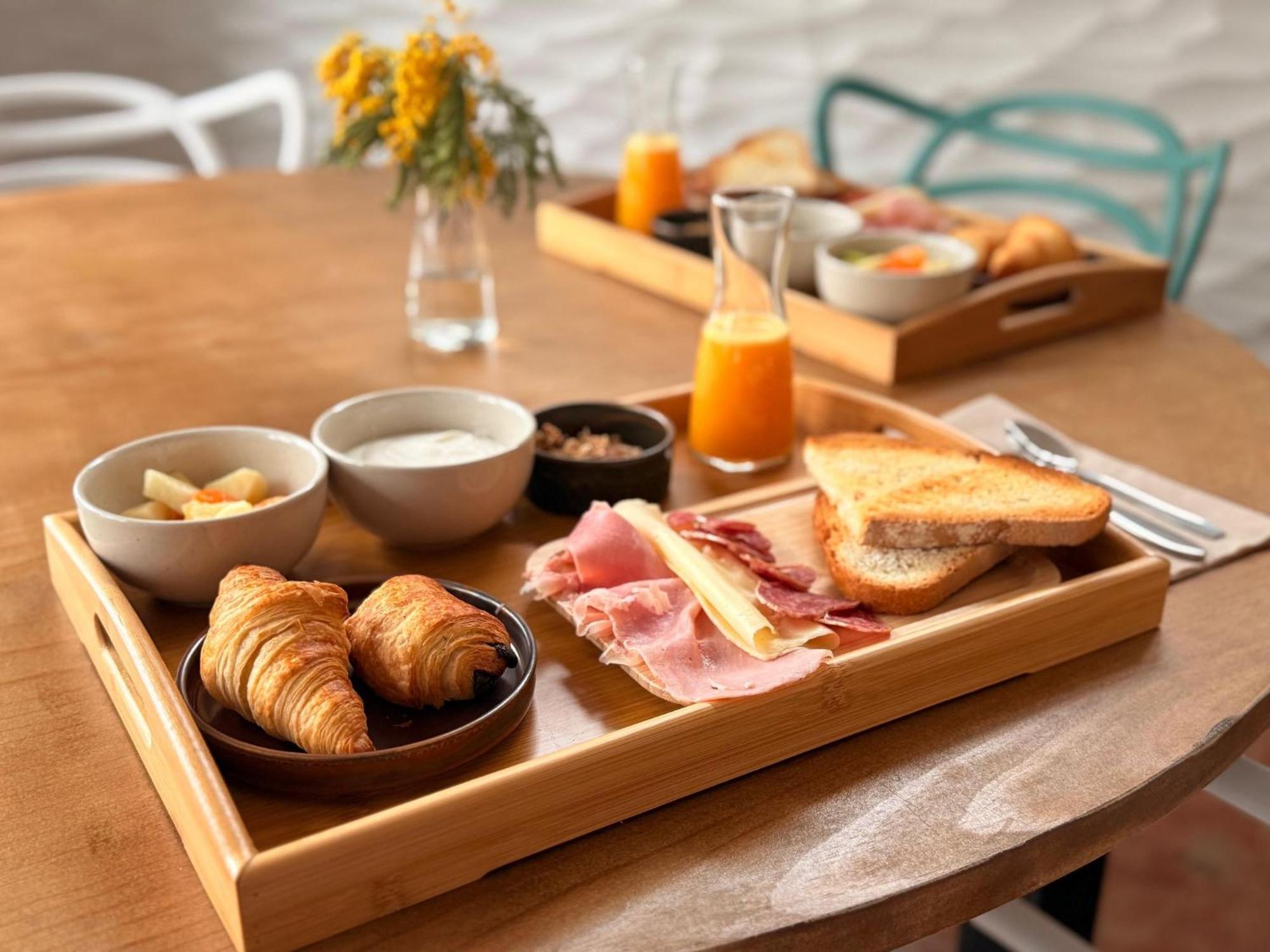 La Fonda Bed & Breakfast Cadaques Ngoại thất bức ảnh