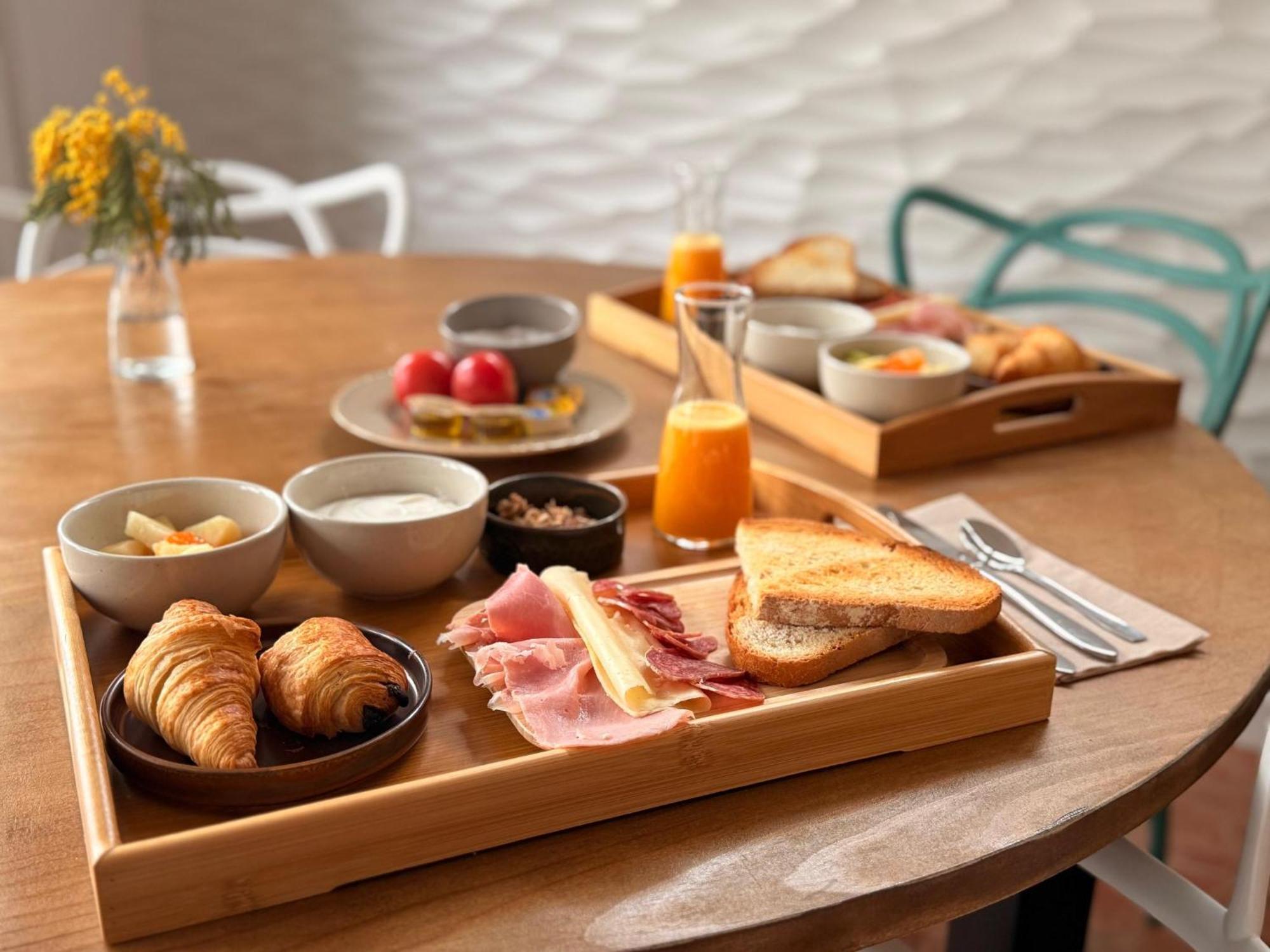 La Fonda Bed & Breakfast Cadaques Ngoại thất bức ảnh